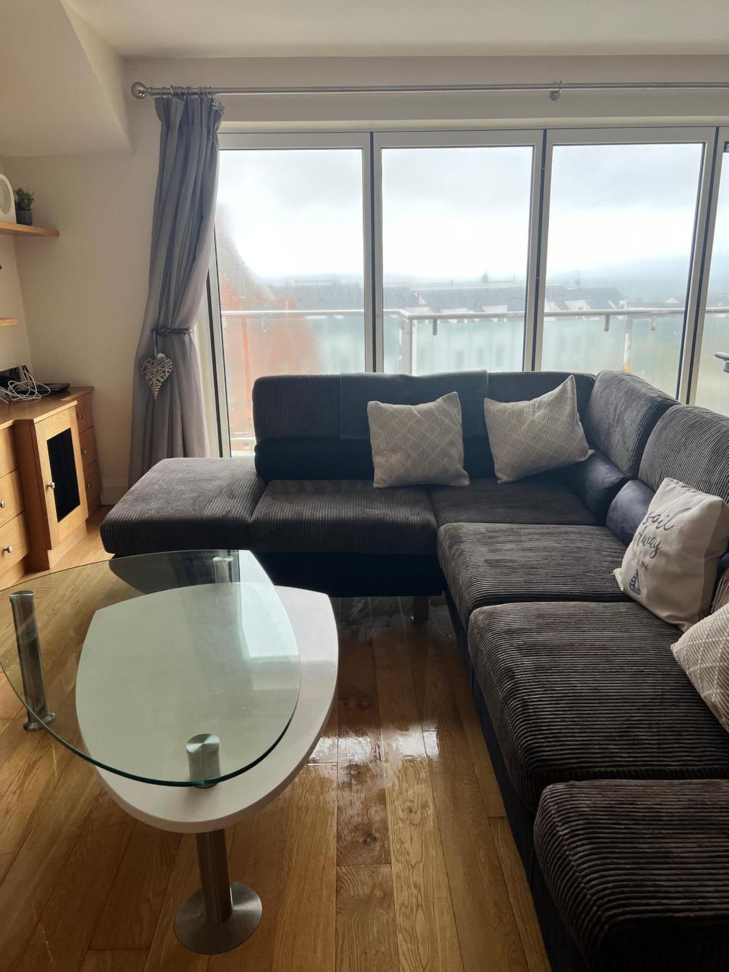 Penthouse Apartment - Town Centre, Sea Views, Secure Parking Portrush Exterior foto
